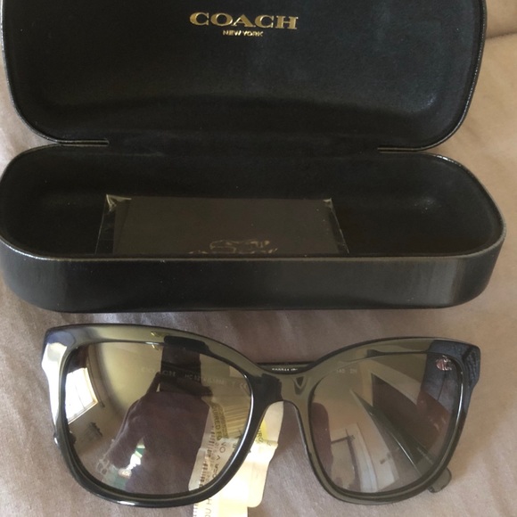 Coach Sunglasses - Picture 1 of 3